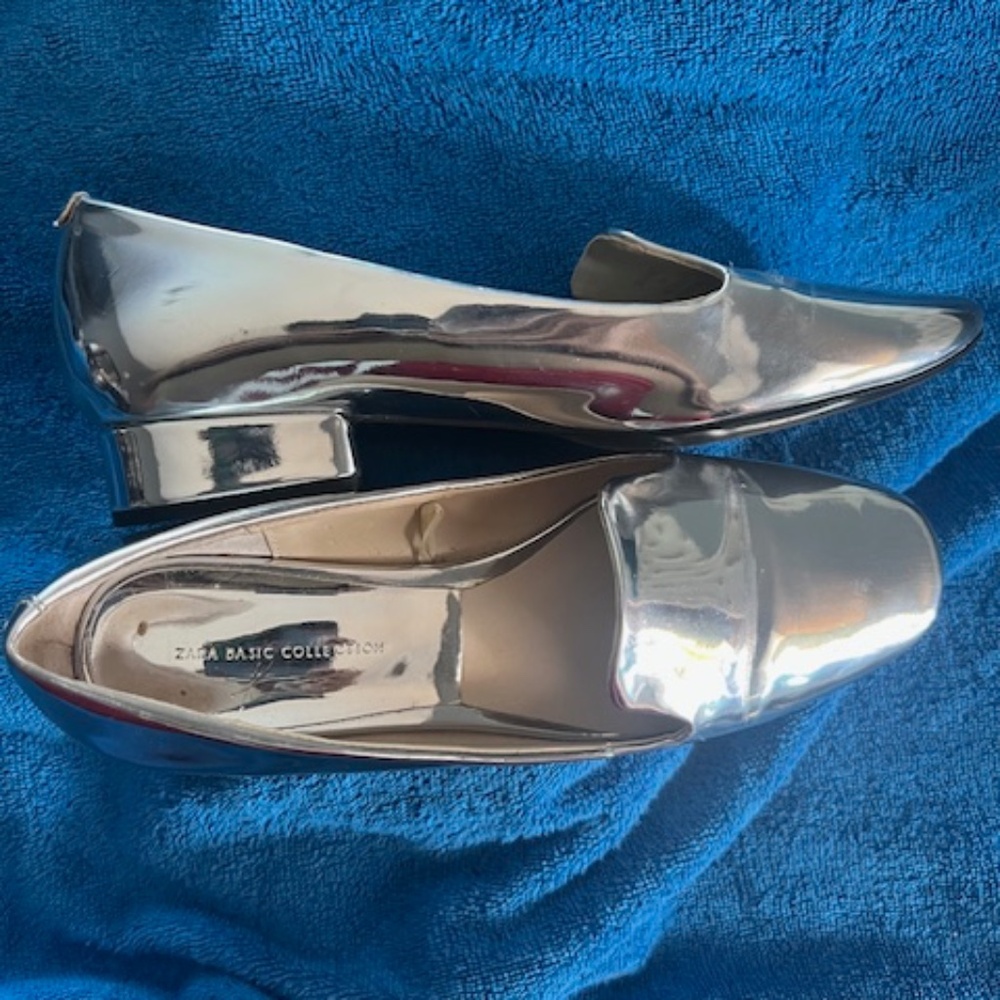 Zara Basic Collection Metallic Loafers Women's 8